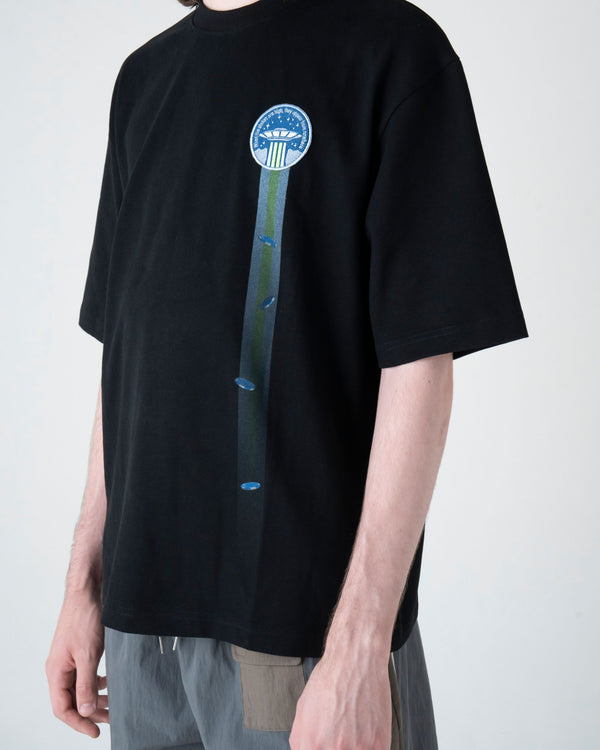 UFO プリント グラフィック Tシャツ