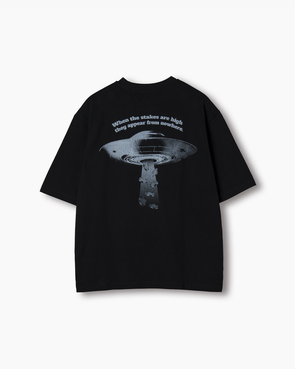 UFO プリント グラフィック Tシャツ