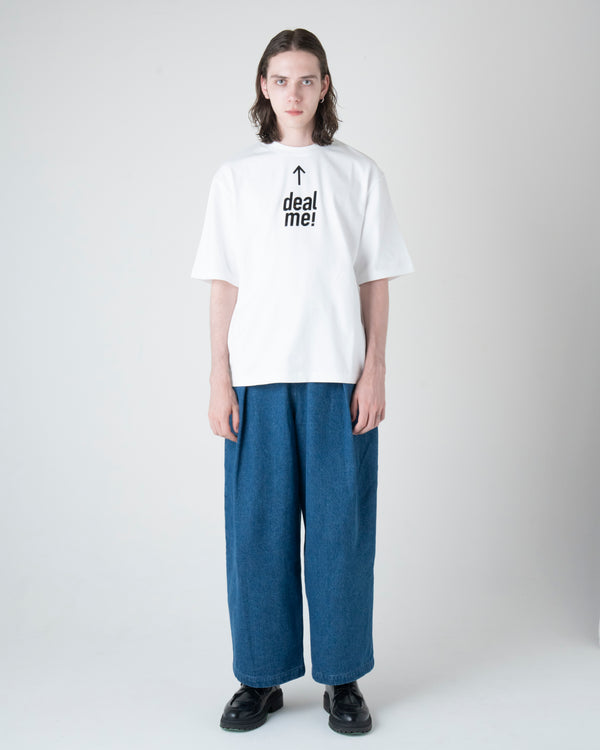 ロゴシリコンプリントTシャツ